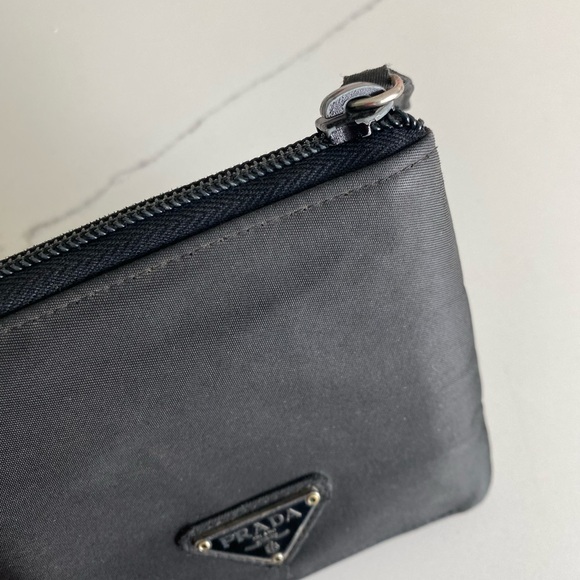 Authentic Vintage Prada Bifold Wallet - Picture 2 of 6